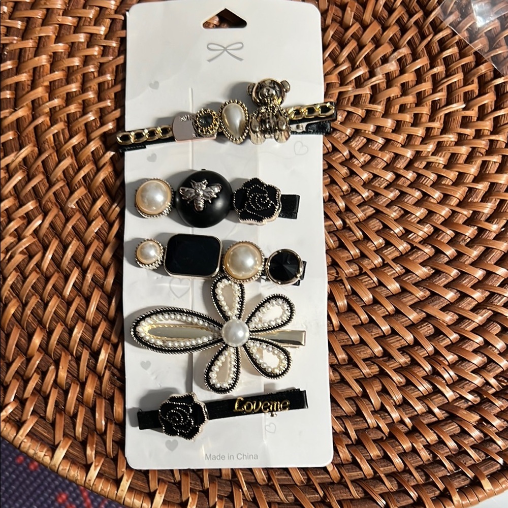 Elegant Black and Gold Hair Clip Set